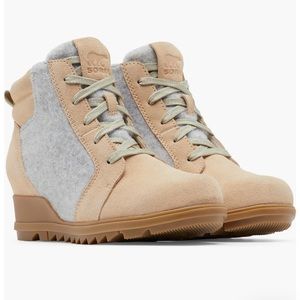 Sorel Evie Lace-Up Wedge Bootie. Size 7.5. Excellent condition.
